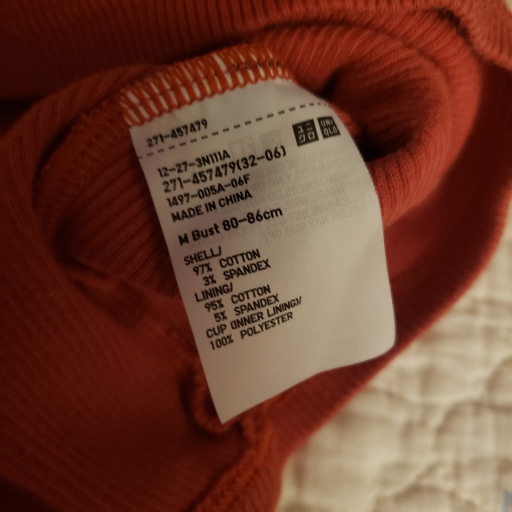 Bundle Of Bra Tank Tops Cropped Size Medium - Picture 10 of 11